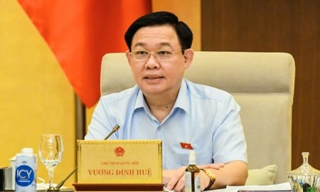 Tin bất động sản ngày 13/4: Không thể bắt buộc mua bán bất động sản phải qua sàn giao dịch