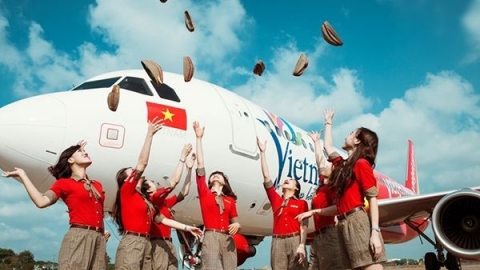 Vietjet (VJC) lãi 387 tỷ đồng trong 6 tháng đầu năm