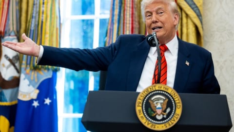 Ông Trump thông báo Anh là nước đầu tiên đạt thỏa thuận thương mại