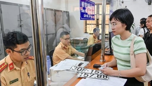 Quy định mới về giải quyết thủ tục đăng ký xe có hiệu lực từ 1/1/2025