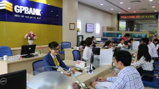 Chính phủ yêu cầu trình phương án chuyển giao bắt buộc 2 ngân hàng trước 20/12