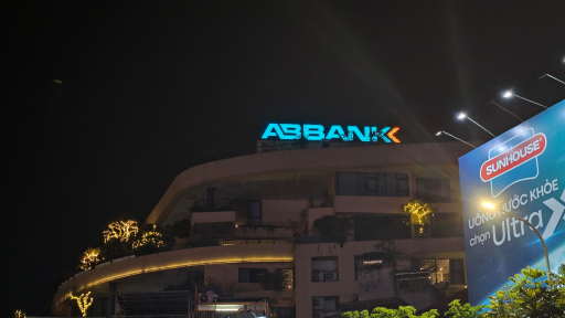 Ông Vũ Văn Tiền: Bộ máy ABBank đông nhưng không mạnh, cần tái cấu trúc đặt mục tiêu tối thiểu 1.800 tỷ đồng lợi nhuận trước thuế năm 2025
