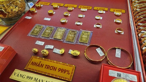 Giá vàng ngày 17/6 đảo chiều giảm gần 1 triệu đồng/lượng