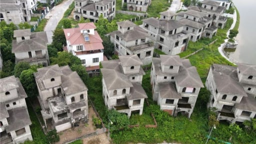 Bộ Xây dựng đề xuất đánh thuế bất động sản bỏ hoang