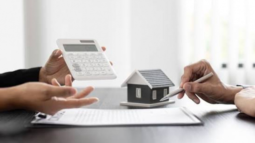 Khai thấp giá bán nhà đất để né thuế: Sẽ bị cơ quan thuế áp bảng giá đất tính lại