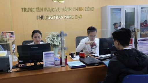Hà Nội: Từ 1/6, thanh toán phí, lệ phí thủ tục hành chính không cần tiền mặt