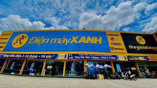 Chuỗi cửa hàng của Thế giới di động đóng góp doanh thu 'khủng' nhờ nắng nóng