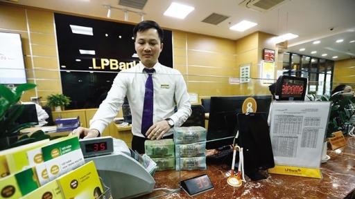 Lợi nhuận 9 tháng của LPBank tăng tới 139,5%