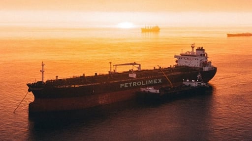 Công ty Cổ phần Vận tải Xăng dầu đường thủy Petrolimex bị UBCKNN xử phạt 125 triệu đồng