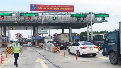 Xử phạt xe không dán thẻ ETC đi cao tốc Hà Nội - Hải Phòng từ 1/6