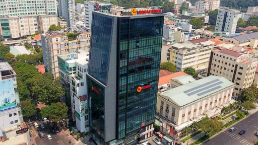 Một nữ sinh 19 tuổi chi hơn trăm tỷ mua một lô cổ phiếu của Cienco4