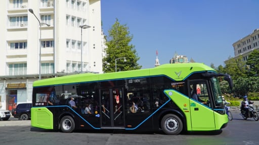 ADB huy động gói tài trợ 135 triệu USD cho VinFast để sản xuất xe buýt điện