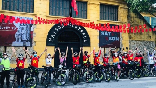 Khách nội địa đến Hà Nội đã vượt 8 triệu lượt khách, vượt kế hoạch năm 2022