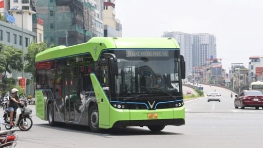 Hai tuyến xe buýt điện tại Hà Nội dự kiến hoạt động vào tháng 10