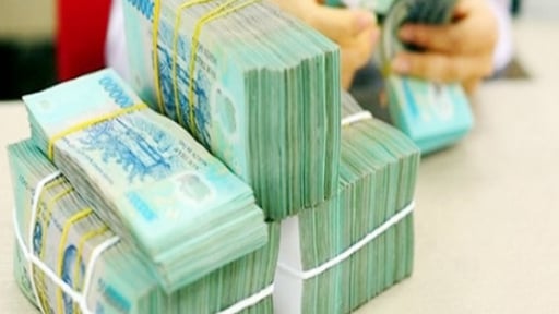 Tăng nợ công để kích thích phục hồi kinh tế