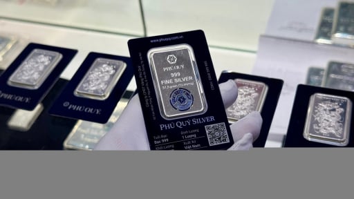 Kim loại dẫn dắt đà tăng của toàn thị trường, giá bạc thiết lập đỉnh cao nhất trong hơn 13 năm