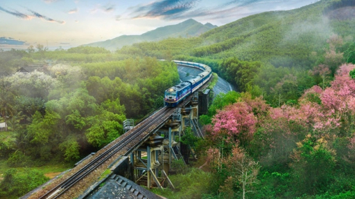 Khởi động xây tuyến đường sắt Lào Cai – Hà Nội – Hải Phòng trong năm 2025