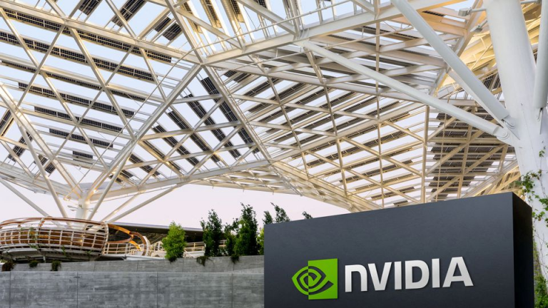 Nvidia của Jensen Huang bất ngờ bị điều tra tại Trung Quốc