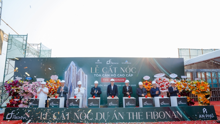 Chính thức cất nóc tòa căn hộ cao cấp The Fibonan