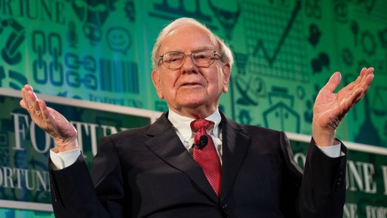 'Đế chế' Berkshire Hathaway của tỷ phú Warren Buffett nắm giữ hơn 334 tỷ USD  tiền mặt 