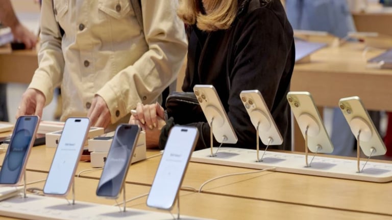 Phần lớn thiết bị được Apple vận chuyển đến Mỹ trong quý II sẽ lắp ráp tại Ấn Độ và Việt Nam