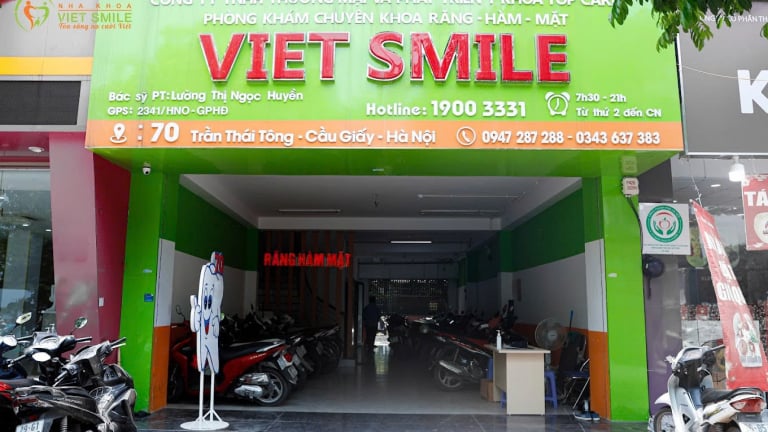 Phòng khám Răng Hàm Mặt của Công ty nụ cười Việt và Phòng khám chuyên khoa Răng Hàm Mặt Việt Smile bị xử phạt