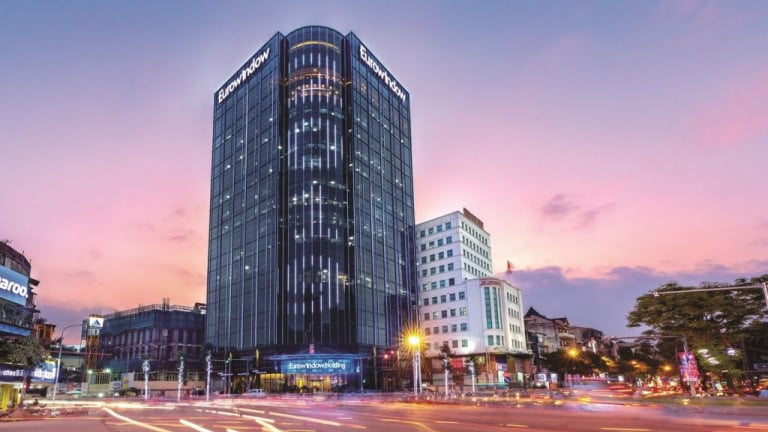  Eurowindow Holding của đại gia Nguyễn Cảnh Sơn báo lãi sau thuế gần 72 tỷ đồng năm 2024