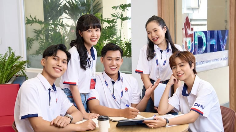 Đô Thị Kinh Bắc chi trăm tỷ thâu tóm Đại học Hùng Vương TP HCM