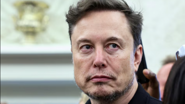 Nhóm DOGE của Musk mở rộng sử dụng AI Grok trong chính phủ Mỹ, dấy lên nhiều lo ngại