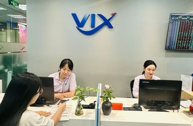Chứng khoán VIX sắp phát hành thêm 72,9 triệu cổ phiếu để trả cổ tức, vốn điều lệ dự kiến vượt 15.000 tỷ đồng