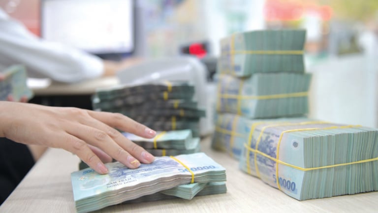 5 tháng, tăng trưởng tín dụng gấp 2,7 lần cùng kỳ