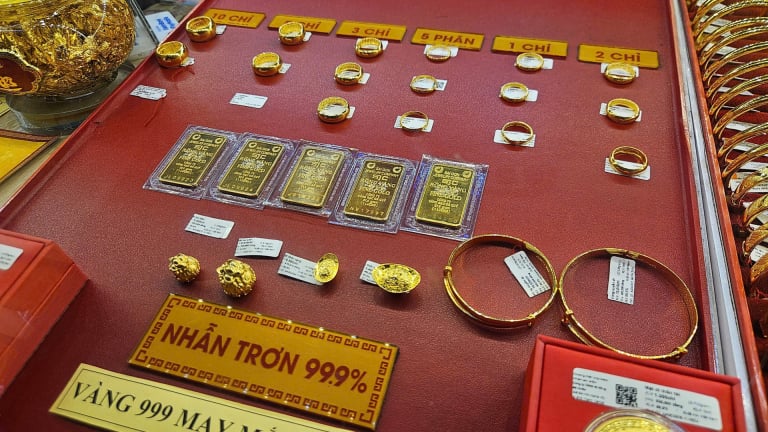 Giá vàng ngày 17/6 đảo chiều giảm gần 1 triệu đồng/lượng