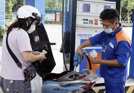 Dự báo giá xăng hôm nay (26/6) có thể tăng 330 đồng/lít