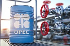 Giá dầu thô tiếp tục gặp sức ép trước tín hiệu nguồn cung yếu