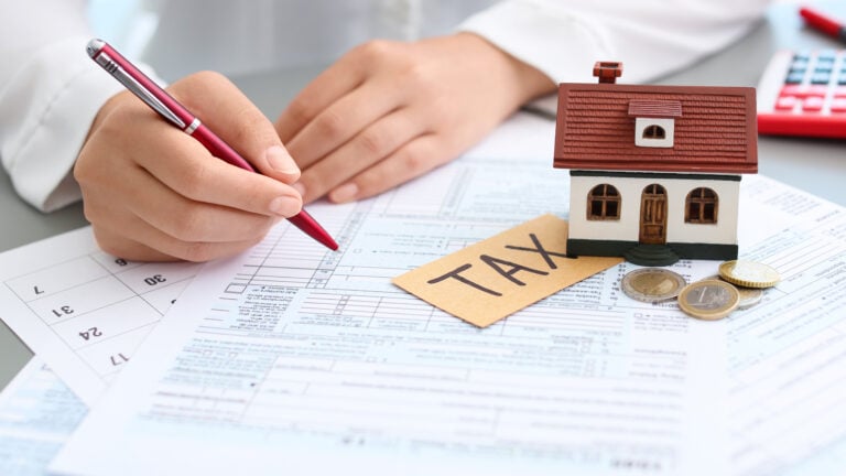 Hộ, cá nhân cho thuê nhà, văn phòng cần làm ngay việc này, tránh bị xử phạt thuế
