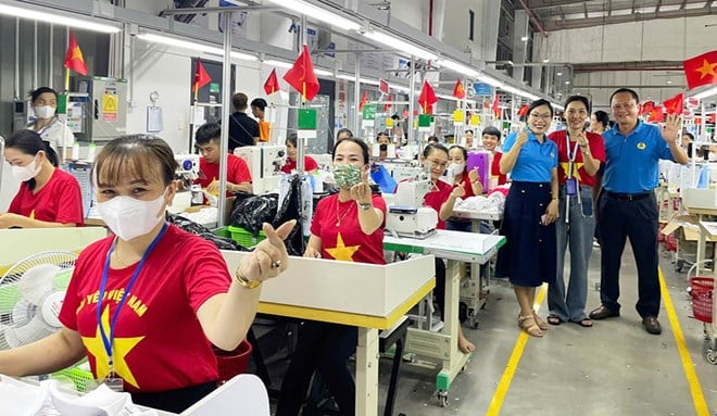 Người lao động đi làm dịp Quốc khánh 2/9 được hưởng lương tối đa 490% 