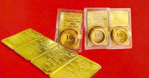Giá vàng vượt mốc 133 triệu đồng/lượng, giới đầu tư đang làm gì?