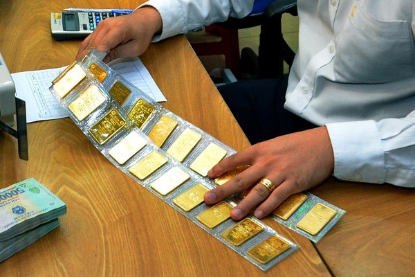 Bảng giá vàng hôm nay 21/9: Dự báo giá vàng 9999 lên đỉnh mới