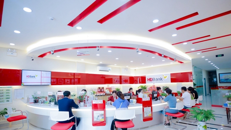 Phó Tổng Giám đốc HDBank xin từ nhiệm