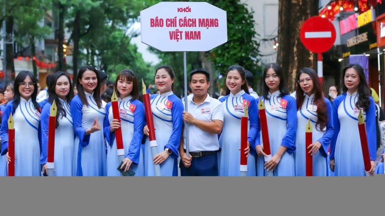 Khối Báo chí Cách mạng Việt Nam sẵn sàng cho sơ duyệt diễu binh, diễu hành A80