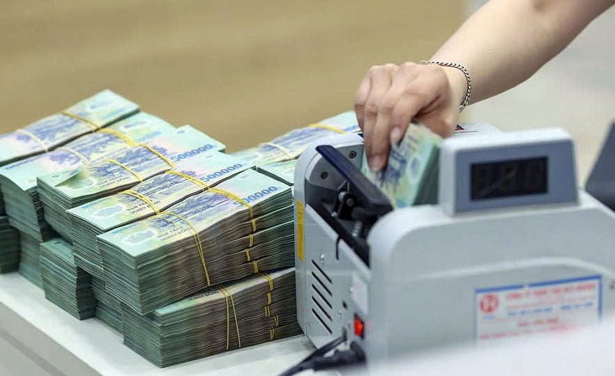 Thu ngân sách 6 tháng đạt gần 62% dự toán