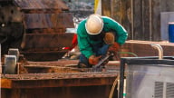 Ngày Quốc tế Lao động 1/5: Tôn vinh những hy sinh thầm lặng