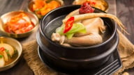 Bí quyết nấu gà hầm sâm chuẩn vị Hàn Quốc, ngọt thanh, bổ dưỡng