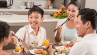 Chế độ ăn uống giúp sĩ tử tỉnh táo, tập trung trong mùa thi