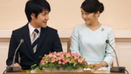 Công chúa Nhật từ bỏ tước vị và hồi môn hàng triệu USD để lấy thường dân giờ ra sao?