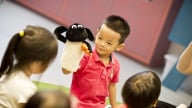 Học sinh từ 3 tuổi tại Hà Nội, TP. HCM học tiếng Anh với nhân vật chú cừu hoạt hình Timmy