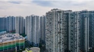 Có 2 tỷ đồng bỏ két vì sao không dám mua chung cư Hà Nội?
