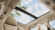 5 tác dụng của cửa sổ trời ô tô có người chạy xe cả đời vẫn không biết