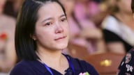 Nghẹn ngào nước mắt trong ngày Vu Lan tưởng nhớ đấng sinh thành