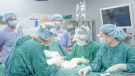 Từ tuyệt vọng đến hy vọng: Hành trình điều trị sau 10 năm 'mất phong độ'